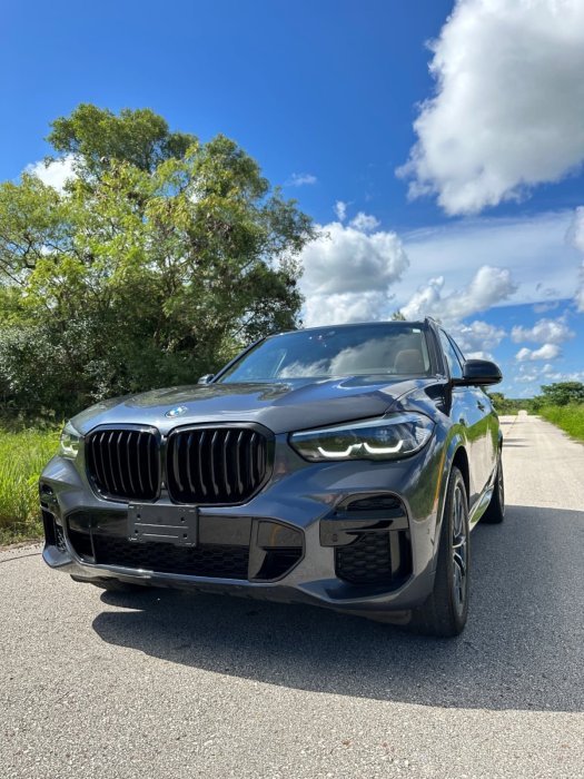 2022 BMW X5 XDRIVE40I – Tracción AWD, Gasolina, Color Gris oscuro - Vehículos usados y nuevos en venta a los mejores precios en República Dominicana
