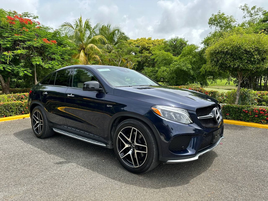 Mercedes-Benz Clase GLE 43 AMG 2019 – Tracción AWD, Gasolina, Color Azul - Vehículos usados y nuevos en venta a los mejores precios en República Dominicana